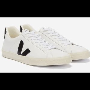 VEJA Esplar Logo Leather Low Top Sneakers  Extra White/Black Size US 8.5/EUR 40